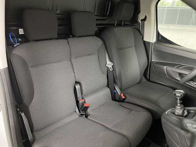 Citroen BERLINGO 1.5 BlueHDi M 100pk S/S * 3PL * CAMERA * CAR PLAY